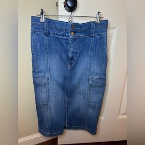 White House, Black Market,  Denim Pencil Skirt